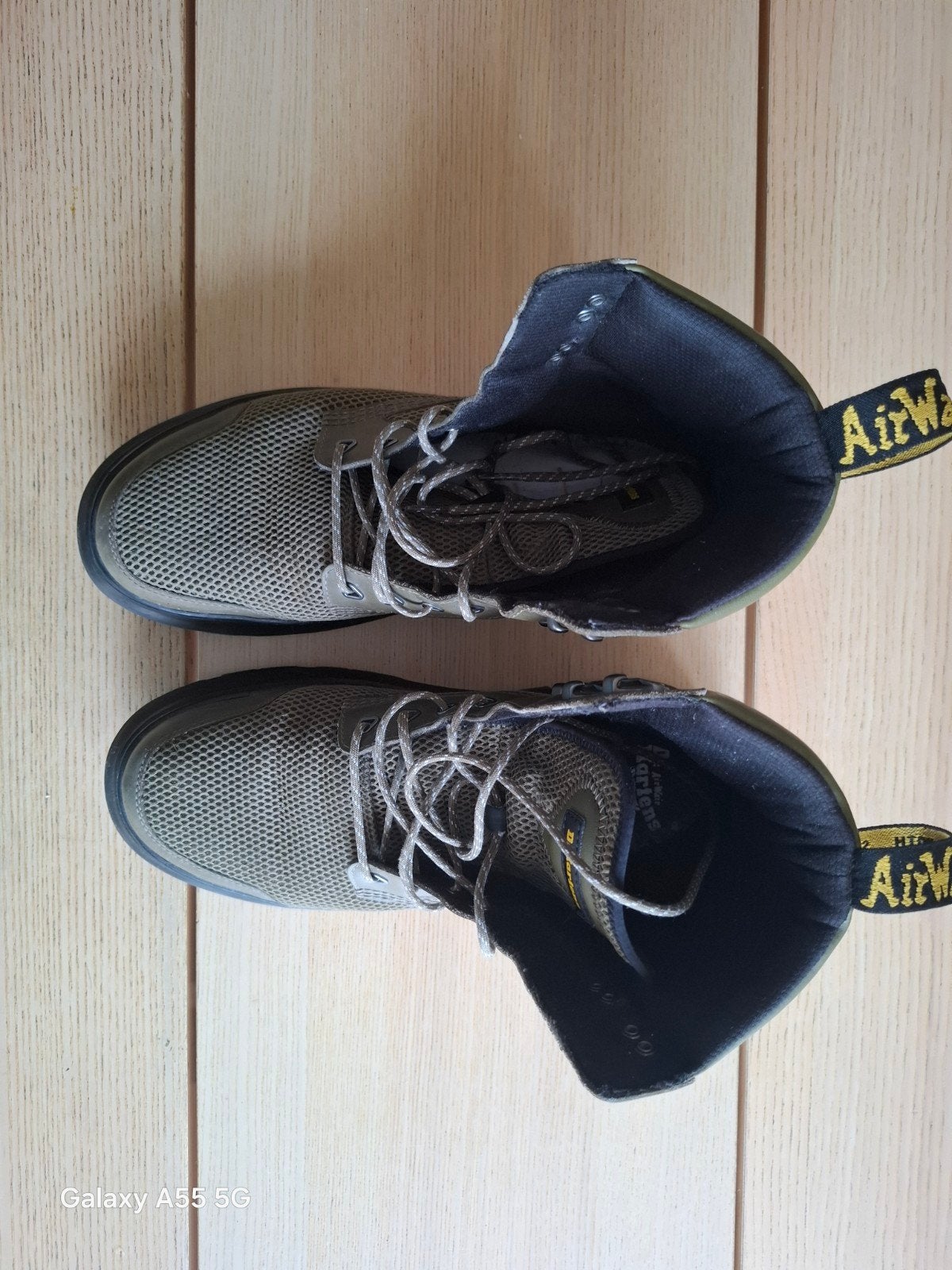 Dr. Martens militaire look boots maat 43, Overige kleuren, Boots, Ophalen of Verzenden, Gedragen