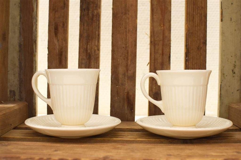 4 delig Wedgwood porseleinen kop en schotel 49196