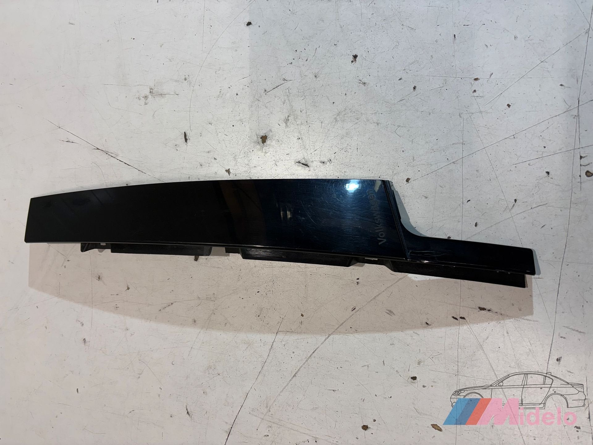 VW GOLF VIII SIERSTRIP DEUR LINKS VOOR 5H4837901, Gebruikt, -, Volkswagen, -