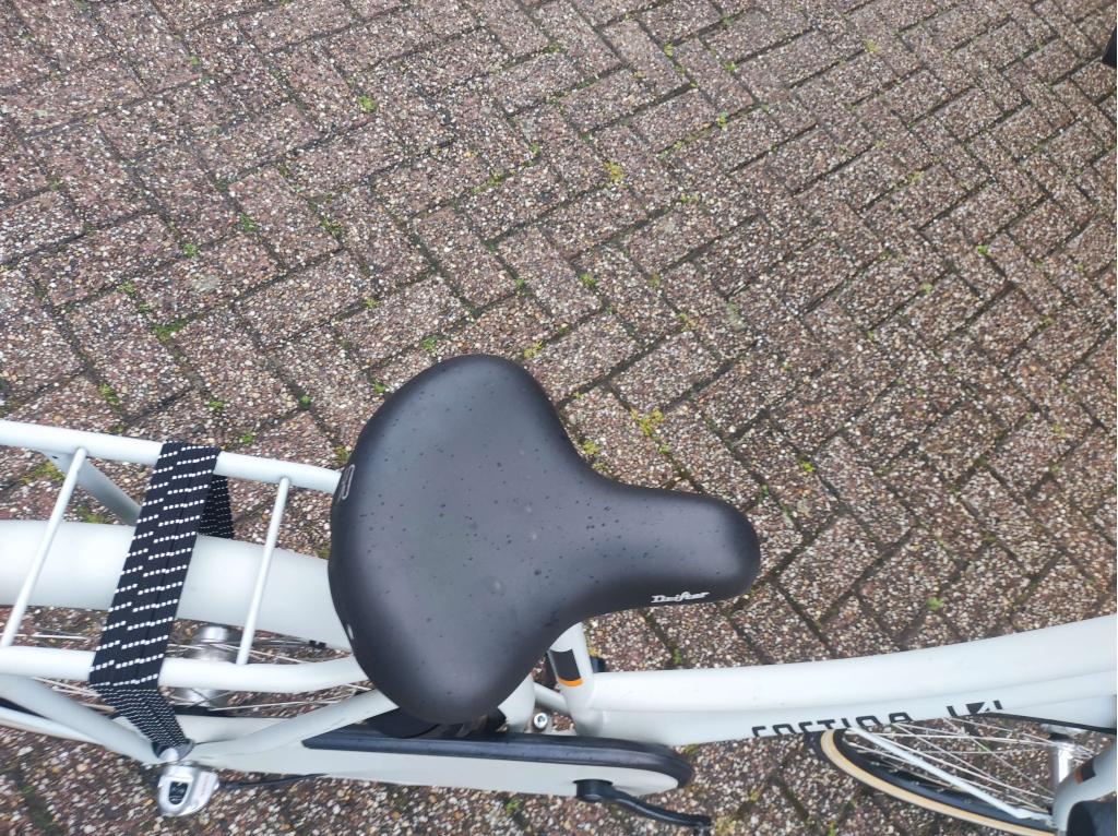 1 maal Cortina U4 meisjes 24 en 1 Cortina U4 meisjes 26 inch, Terugtraprem, Niet ingevuld, Zo goed als nieuw, Cortina