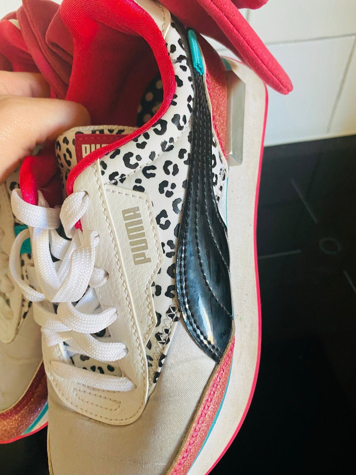 Puma LOL Surprise Limited Collectie Sneakers, Wit, Ophalen of Verzenden, Sneakers of Gympen, Zo goed als nieuw