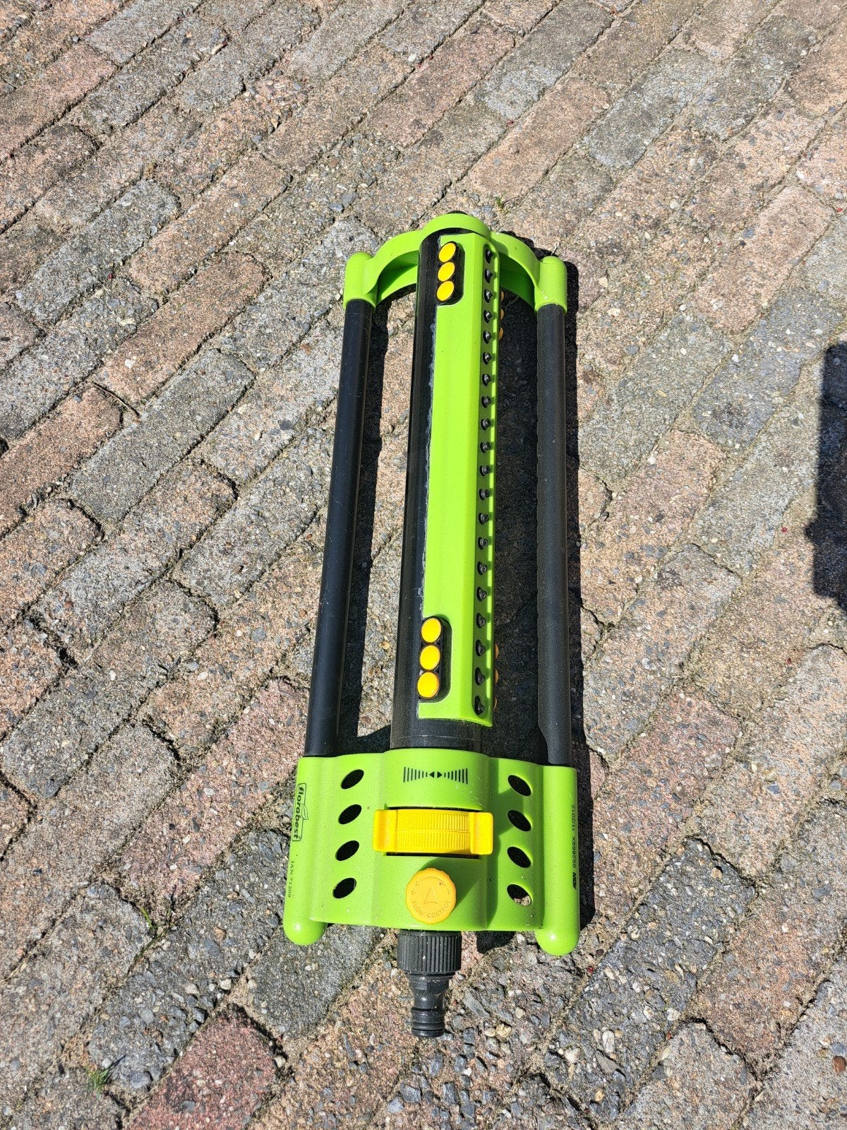Gazonsproeier - Zwenksproeier voor optimale bewatering, Ophalen of Verzenden, Gebruikt, Zwenksproeier