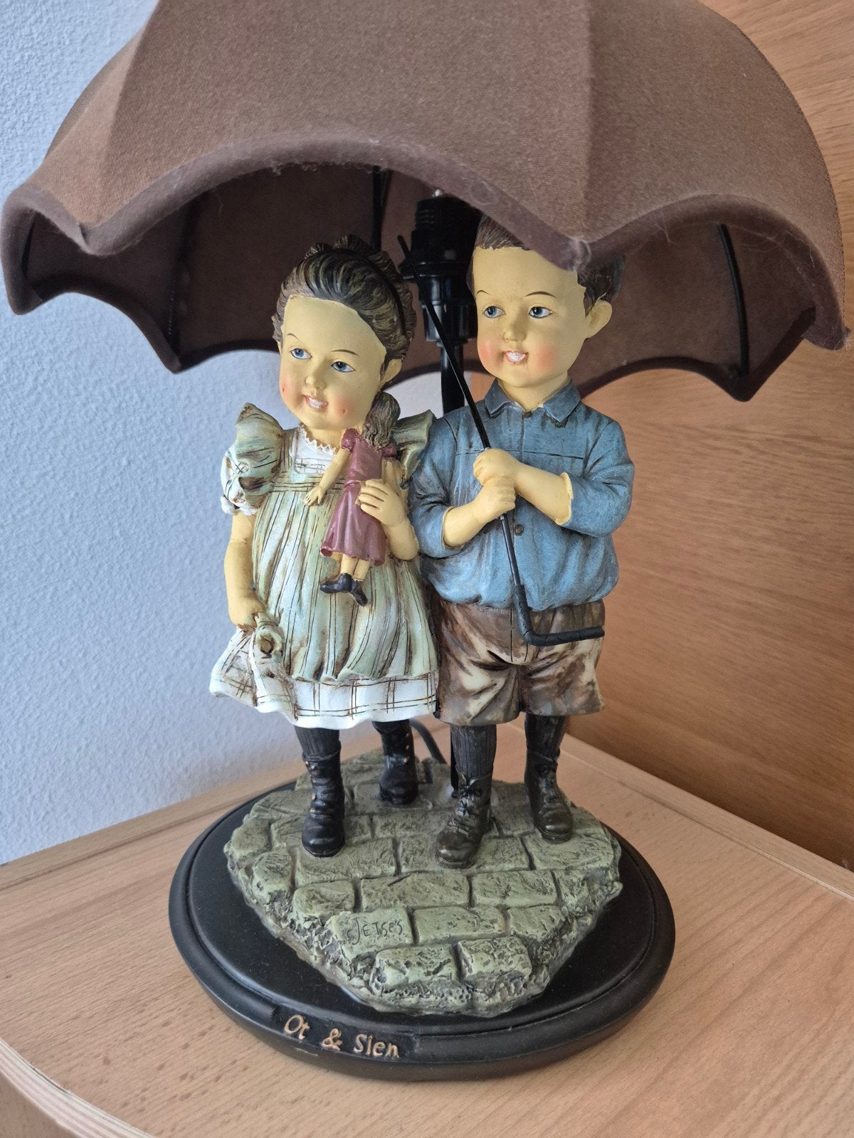 Ot & Sien lamp - Vintage tafellamp met figuren, Met schakelaar, Overige merken, Gebruikt, Kunststof