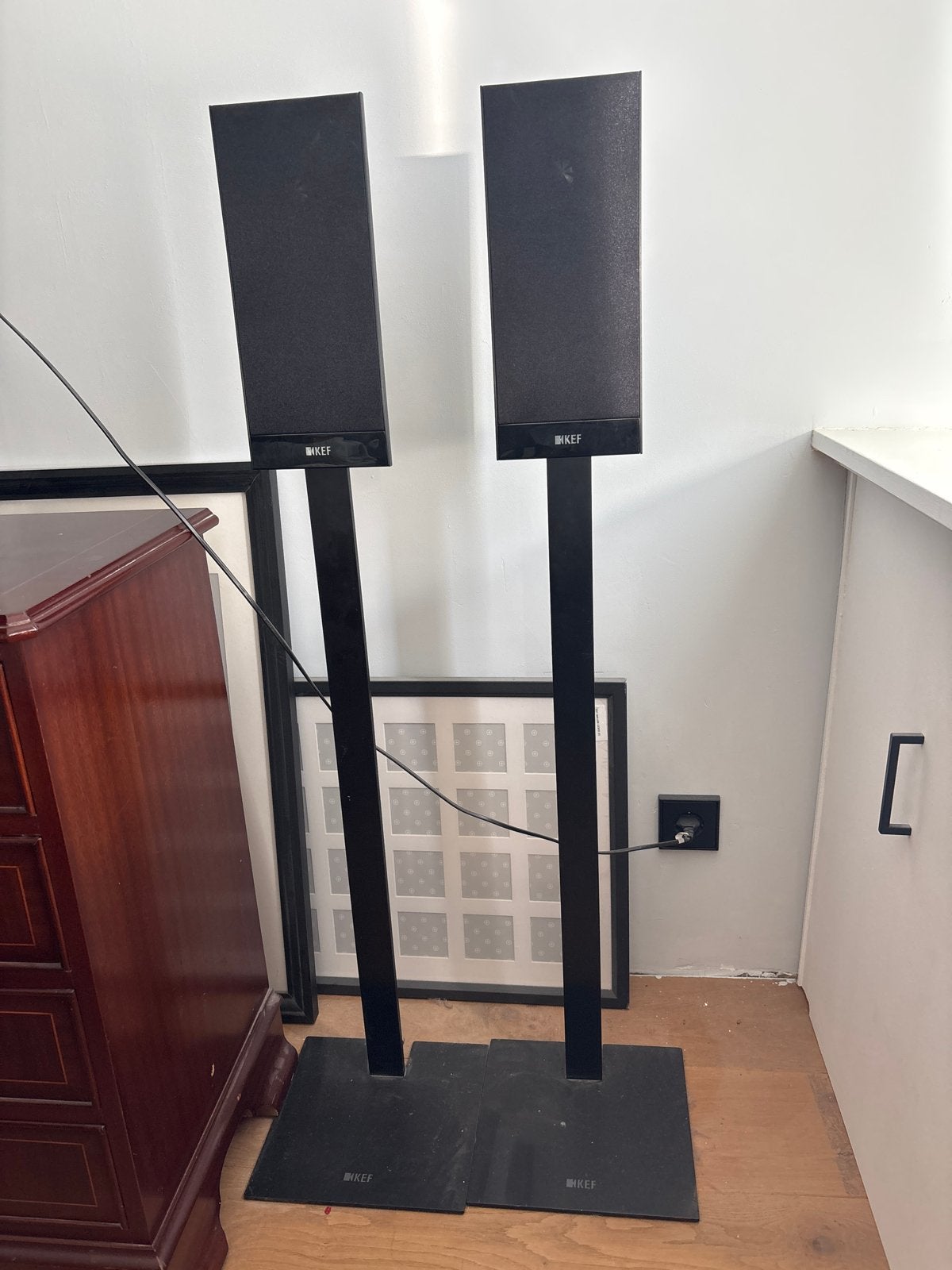 KEF V300 Digitale TV Luidsprekers - Slank en Krachtig, Ophalen, Stereo speakers, Gebruikt, Minder dan 60 watt