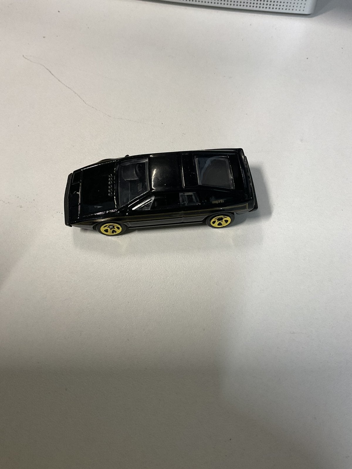 Lotus Esprit S1, Ophalen, Zo goed als nieuw