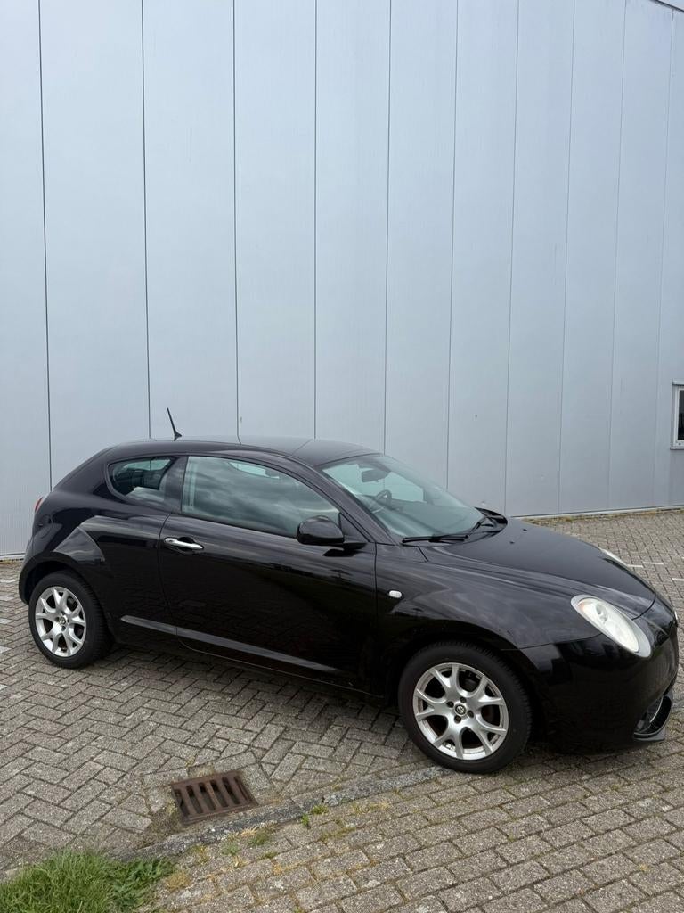 Alfa Romeo MiTo 1.4 58KW 2009 Zwart apk nieuw!, Auto's, Voorwielaandrijving, 4 cilinders, 1055 kg, Origineel Nederlands
