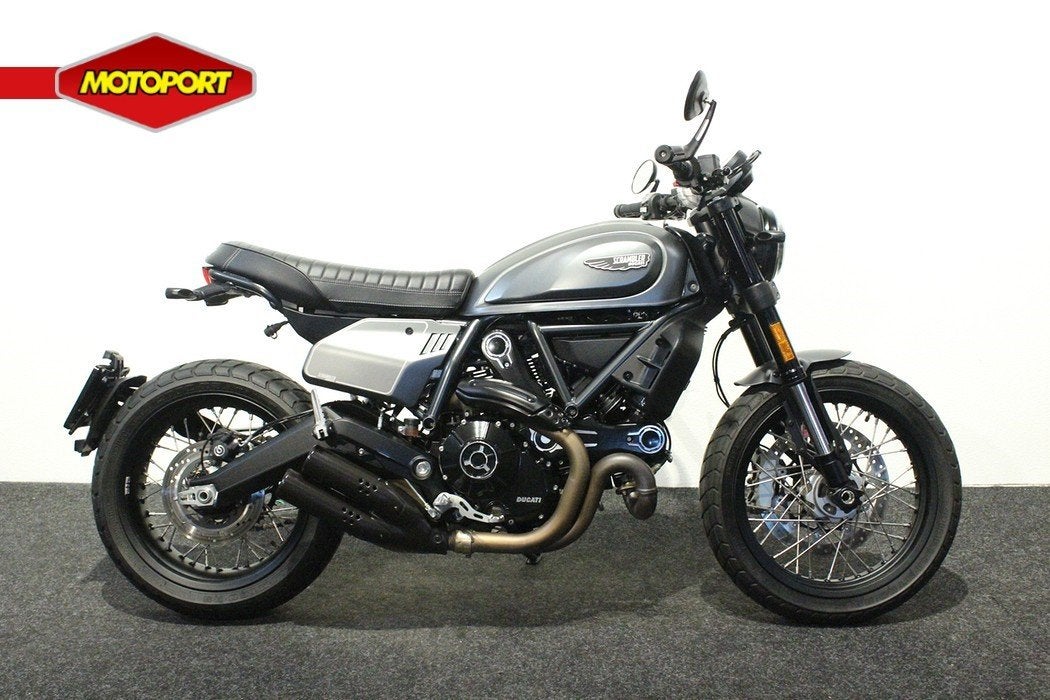 Ducati SCRAMBLER NIGHTSHIFT (bj 2022), Naked bike, Gebruikt, Bedrijf