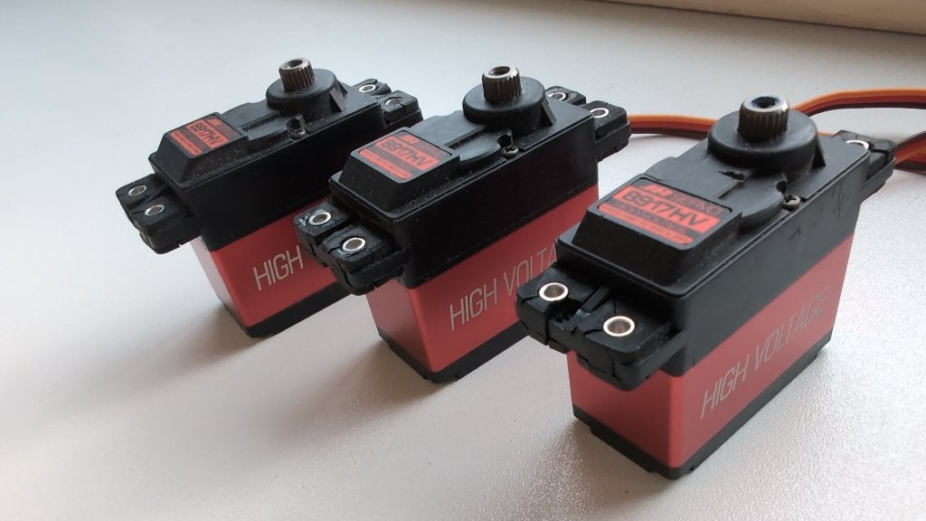 JR 8917HV servo's 3x, Ophalen of Verzenden, Gebruikt