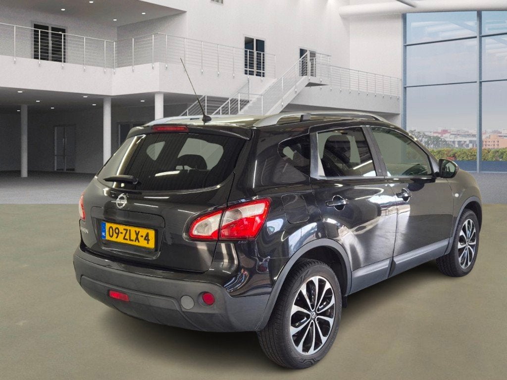 Nissan Qashqai 1.6 Connect Edition AIRCO CRUISE NAVI PANO, Auto's, Voorwielaandrijving, Gebruikt, 1225 kg, 4 cilinders