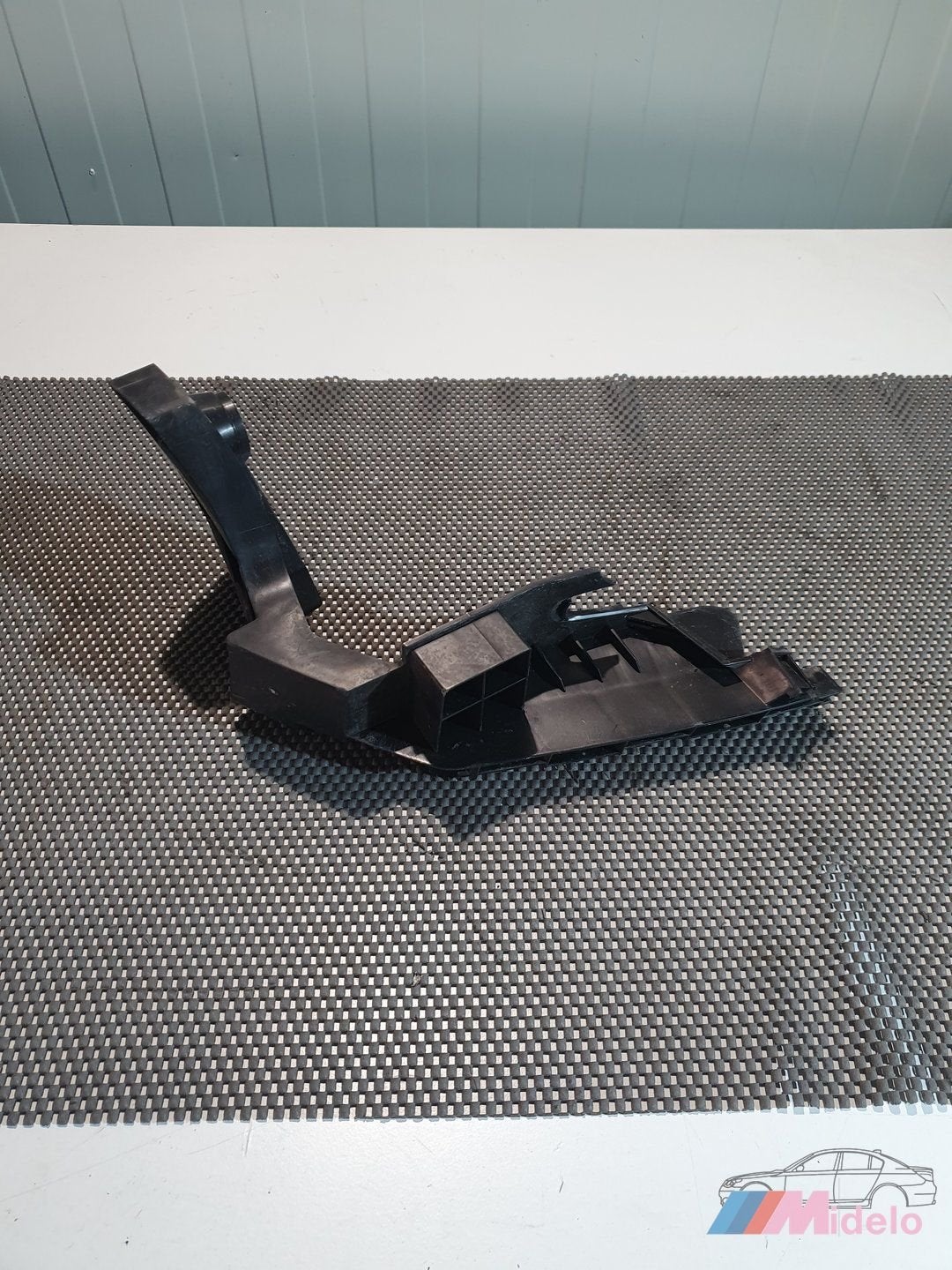 bumper geleider golf 8 links artikelnr 5h6807393, Auto-onderdelen, Gebruikt, -, Volkswagen, Ophalen of Verzenden
