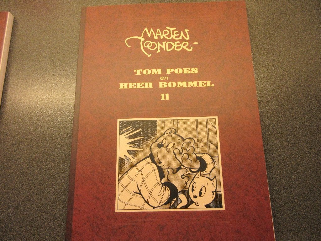 2  stripboeken tom poes en Bommel deel 10 en11, Meerdere stripboeken, Ophalen of Verzenden, Zo goed als nieuw, Marten Toonder