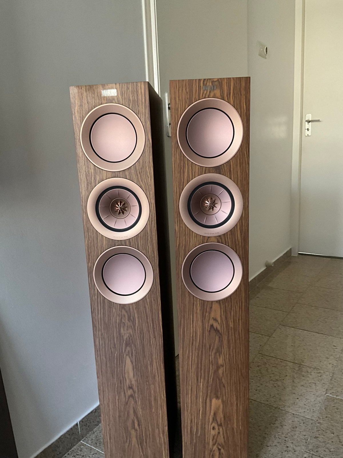 Kef R5 luidsprekers, Audio, Tv en Foto, Ophalen