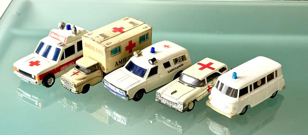 Ambulance modelauto’s, Ophalen of Verzenden, Gebruikt, Auto