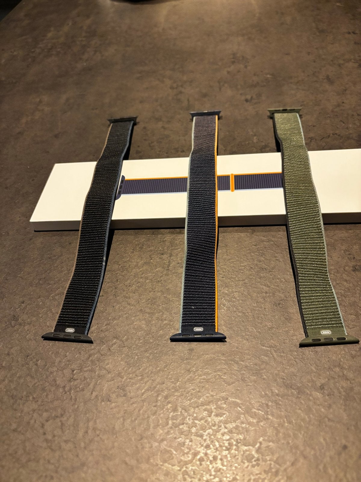 Apple Watch Sport Loop bandjes 44mm - Blauw, Zwart en Groen, Ophalen of Verzenden, Zo goed als nieuw
