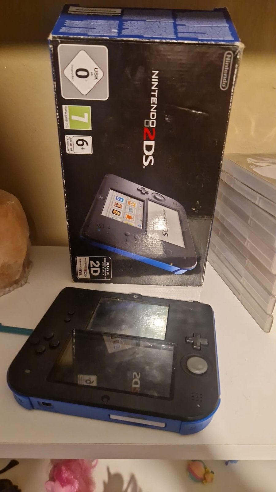 Nintendo 2DS met Pokémon Y (apart of samen te koop), Spelcomputers en Games, Spelcomputers | Nintendo 2DS en 3DS, Met games, Zwart