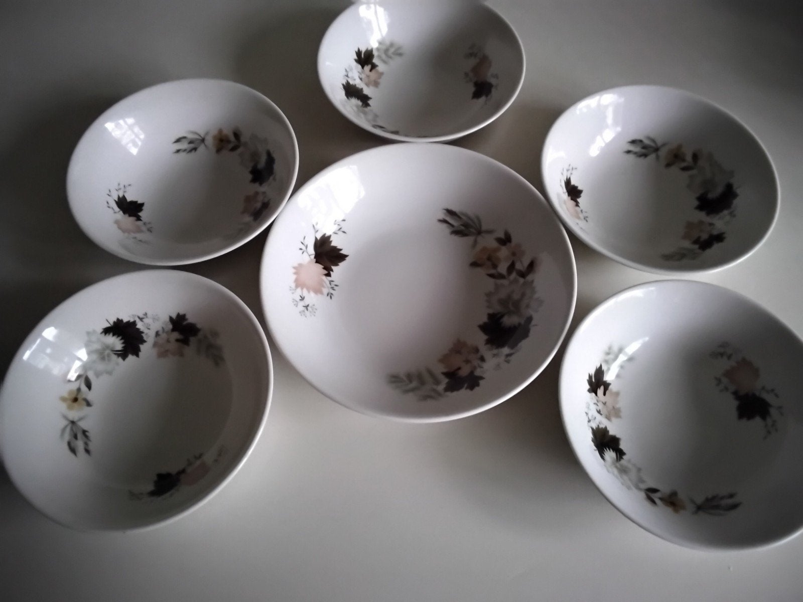 Royal doulton westwood  schalen set, Ophalen of Verzenden, Overige stijlen, Schaal of Schalen