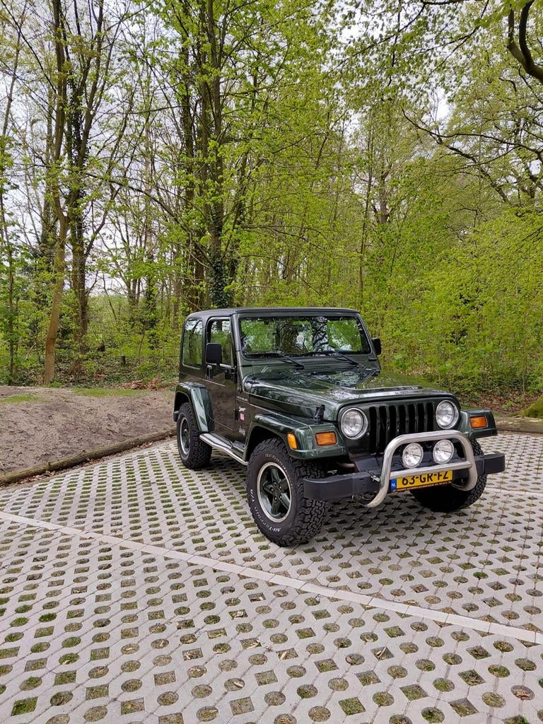 Jeep Wrangler 2.5 TJ I Hard + Soft TOP 1998 Groen, 450 kg, 4 cilinders, 4 stoelen, Leder en Stof