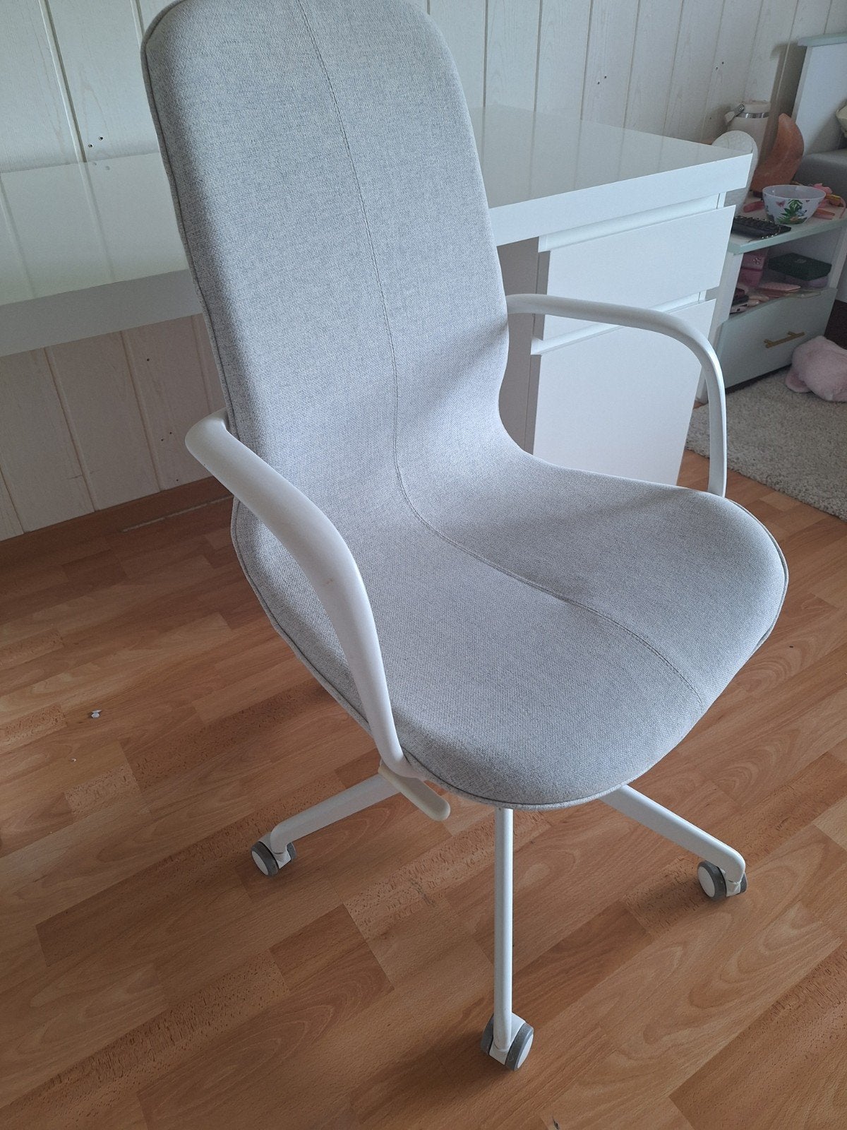 Ikea bureaustoel LÅNGFJÄLL beige, zo goed als nieuw, Beige, Ophalen of Verzenden, Zo goed als nieuw, Bureaustoel