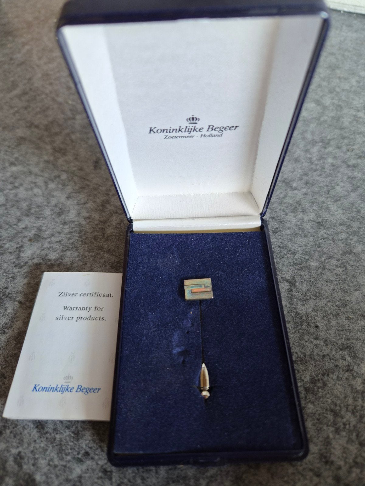 Koninklijke Begeer Zilveren Reversspeld met Certificaat, 4 tot 7 cm, Ophalen of Verzenden, Zo goed als nieuw, Zilver