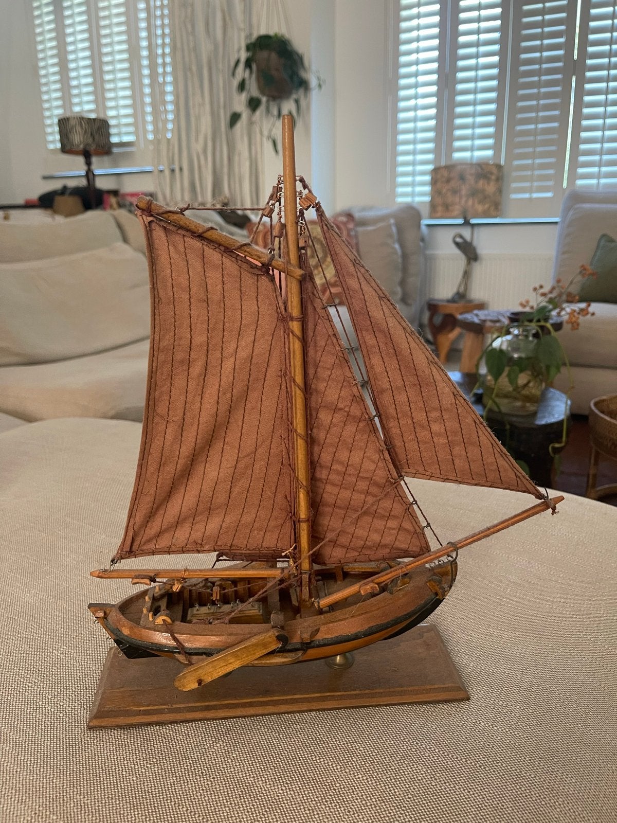 Gedetailleerd scheepsmodel met zeilen, Ophalen of Verzenden, Zo goed als nieuw, Groter dan 1:32, Overige merken