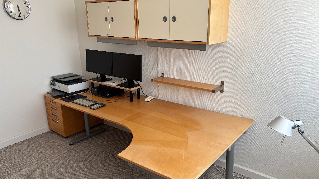 te koop bureau, Huis en Inrichting, Bureaus, Gebruikt, Hoekbureau, IKEA, Scandinavisch, Demontabel, In hoogte verstelbaar, Ophalen