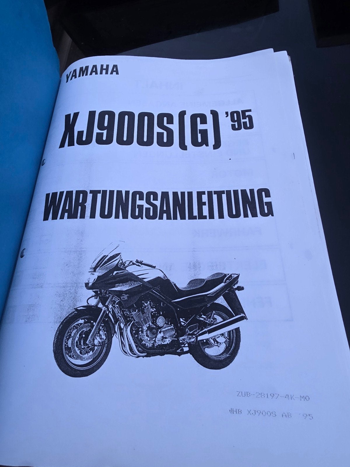 Yamaha XJ900S(G) '95 Wartungsanleitung, Ophalen