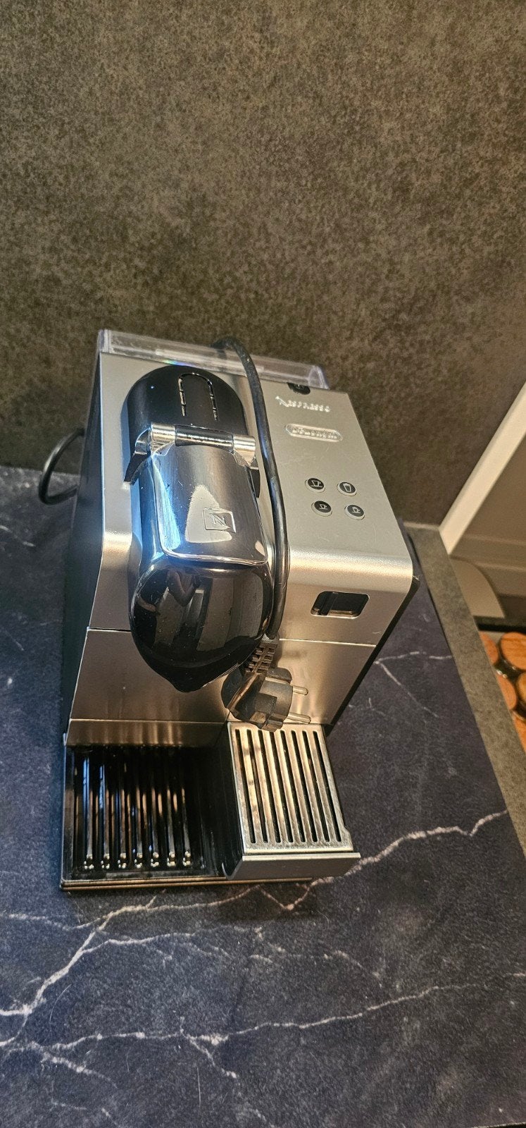 De'Longhi Nespresso Lattissima+ (model EN520.S), Ophalen, Gebruikt, Espresso apparaat