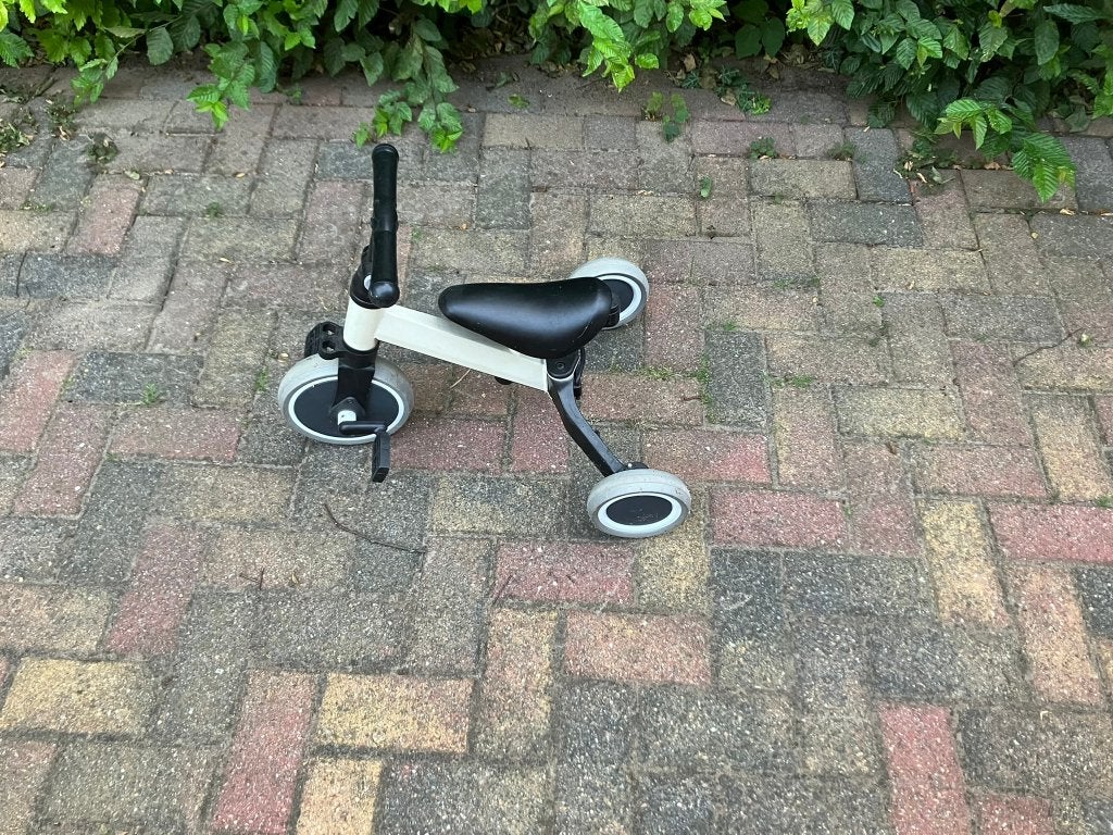 2 standen kinderfietsje / driewieler / loopfiets, Ophalen, Zo goed als nieuw, Minder dan 16 inch