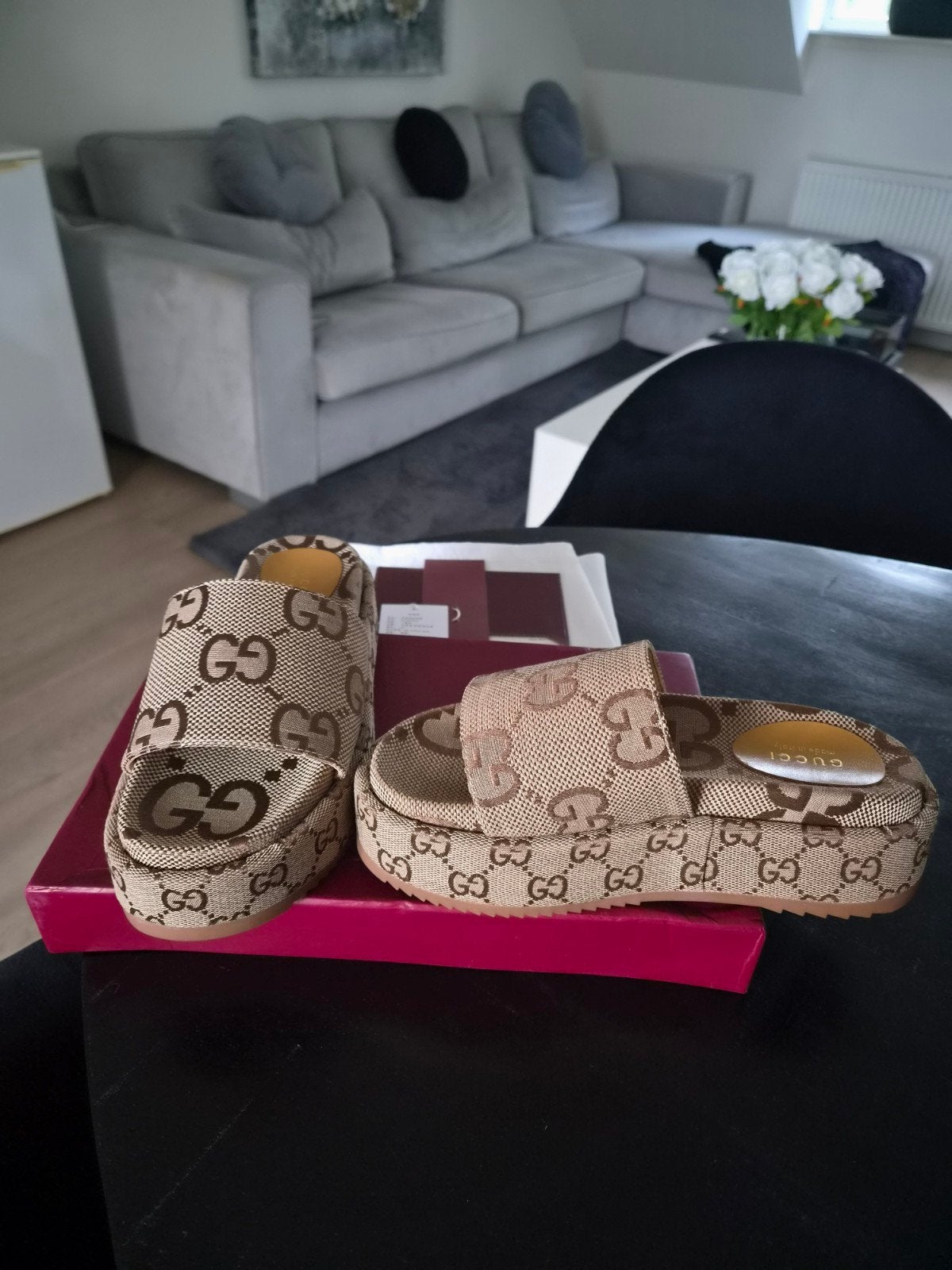 gucci slippers 1 op 1 maat 36 dames NIEUW!, Ophalen of Verzenden, Nieuw