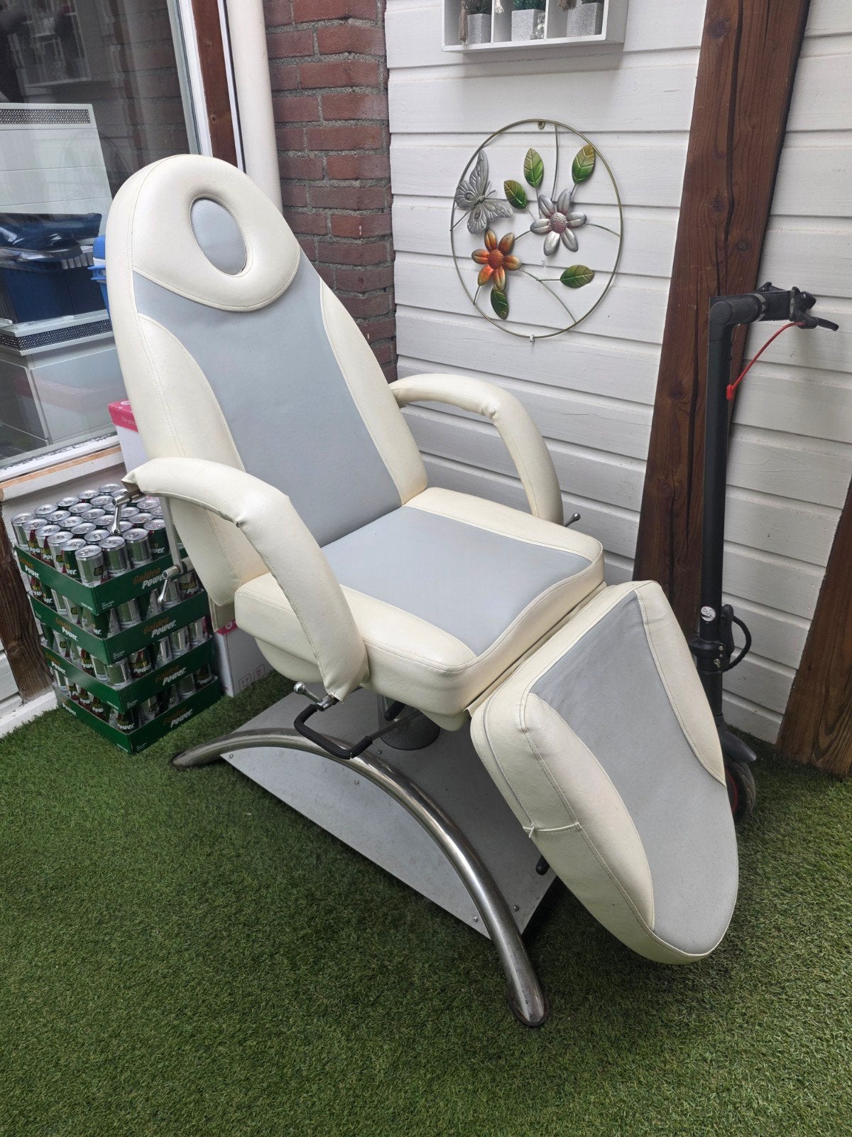 Comfortabele behandelstoel - Wit/Grijs, Huis en Inrichting, Stoelen, Kunststof, Gebruikt, Wit, Ophalen of Verzenden