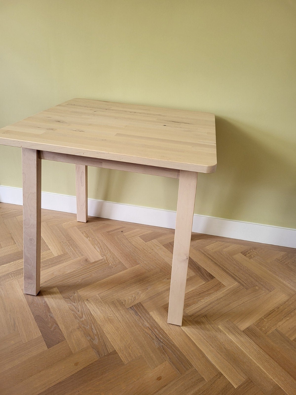IKEA vierkante tafel berkenhout NORRAKER, 50 tot 100 cm, Scandi, Vierkant, Tot twee personen