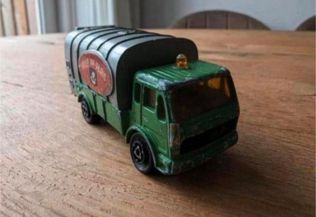 Matchbox Refuse Truck “Ville de Paris” No. 25 – jaren 60/70, Ophalen of Verzenden, Gebruikt, Bus of Vrachtwagen