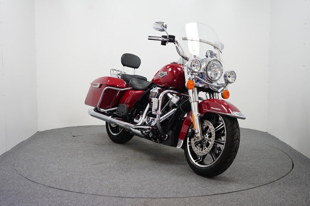 Harley-Davidson ROAD KING (bj 2022), 1745 cc, Bedrijf, Meer dan 35 kW, Toermotor