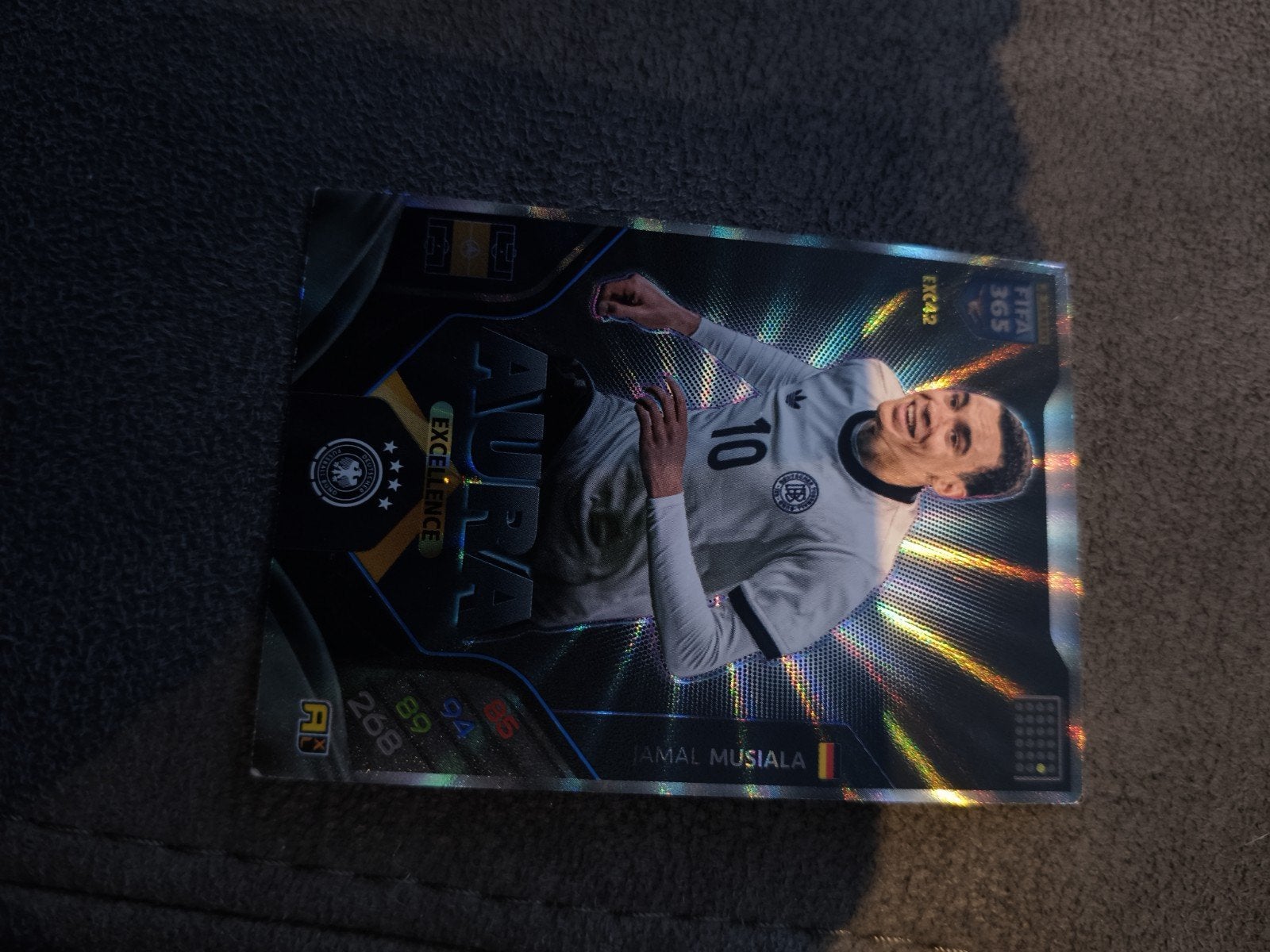 Jamal Musiala Aura kaart - FIFA 365 Adrenalyn XL, Ophalen of Verzenden, Zo goed als nieuw, Buitenlandse clubs, Spelerskaart