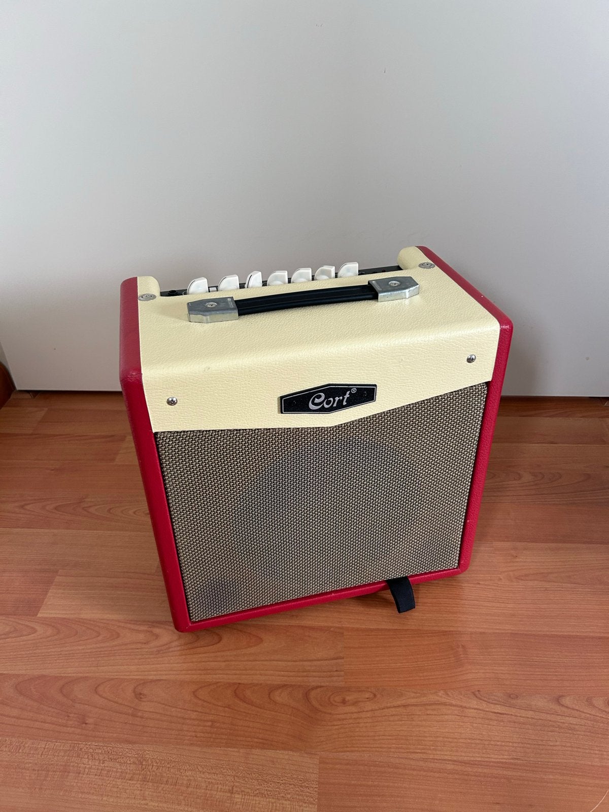 Cort CM15R 15W Gitaarversterker - Zo goed als nieuw, Ophalen of Verzenden, Zo goed als nieuw, Gitaar, Minder dan 50 watt