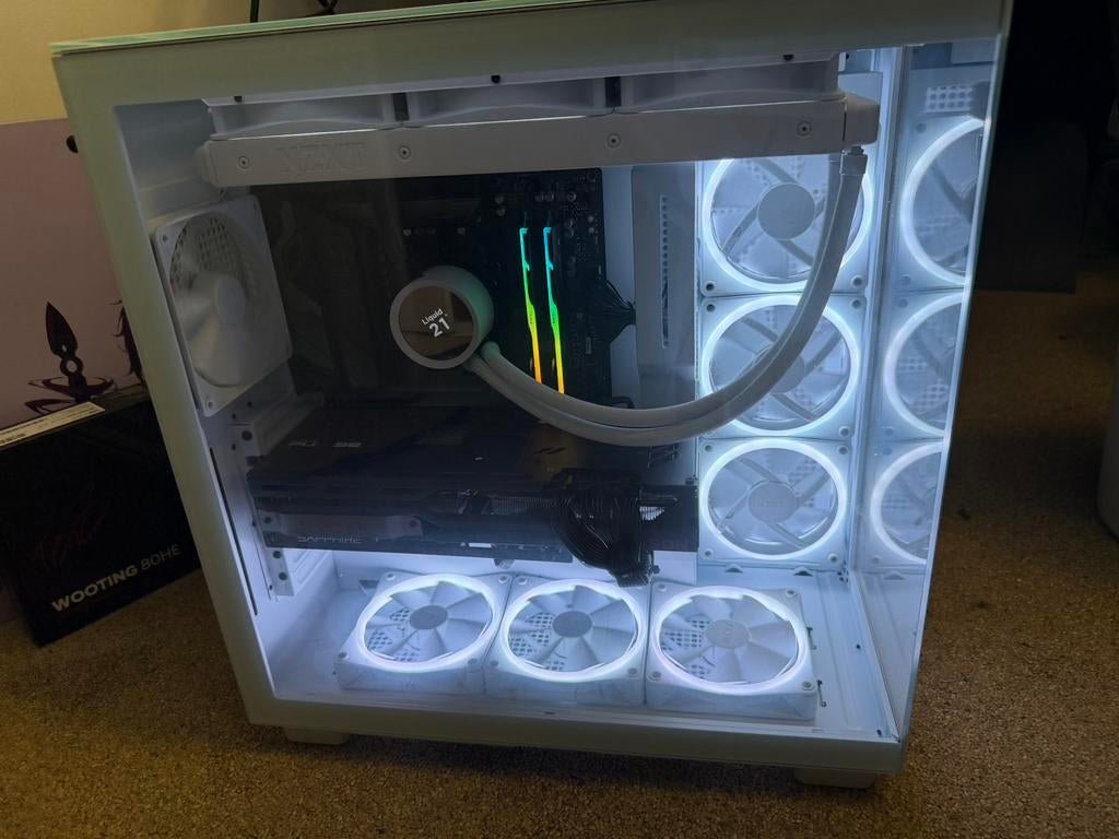 Gaming PC I Ryzen 7 7800X3D I RX 7900 XTX 24GB I 32 GB DDR5, Ophalen, Zo goed als nieuw