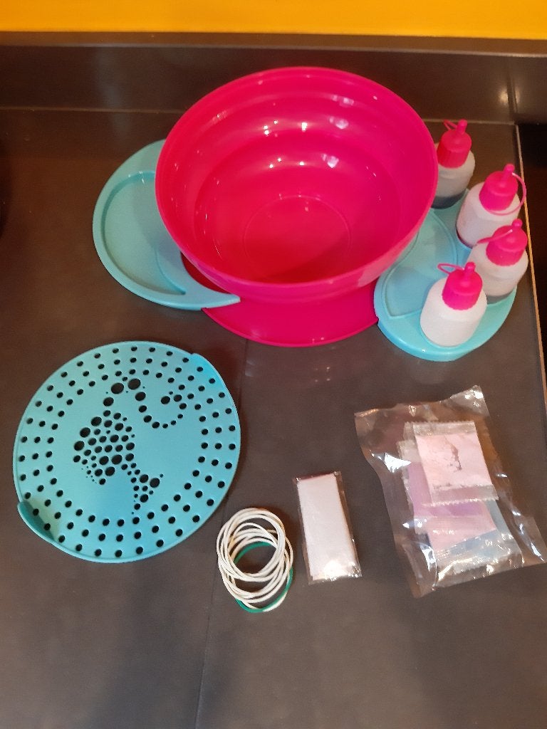 Barbie tie dye set -  kleding verven, Fantasie, Gebruikt, Overige typen, Ophalen of Verzenden