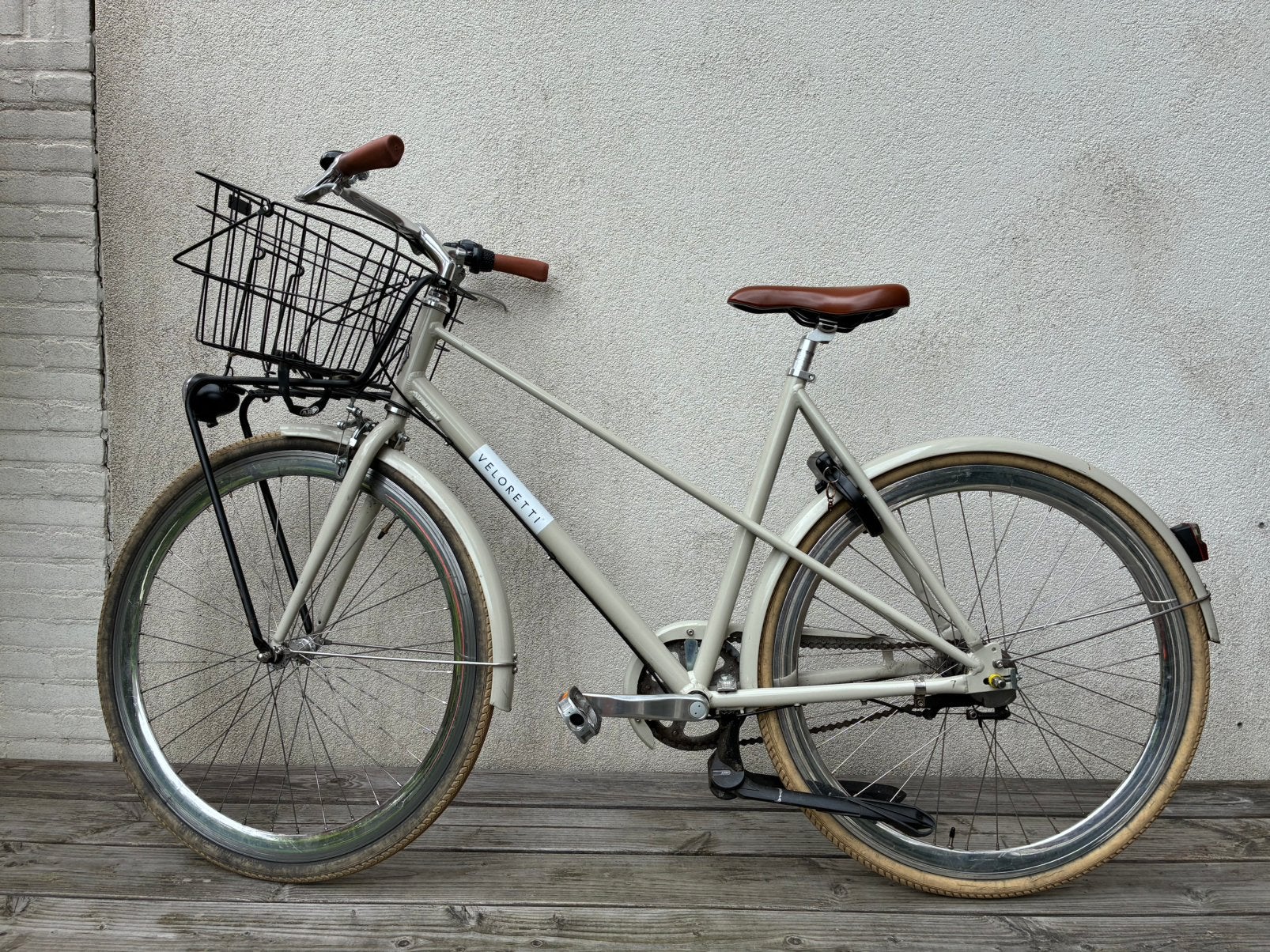 Veloretti Caféracer - Pebble Grey - 52 cm, Fietsen en Brommers, Fietsen | Dames | Damesfietsen, Velgrem, Versnellingen, Zo goed als nieuw