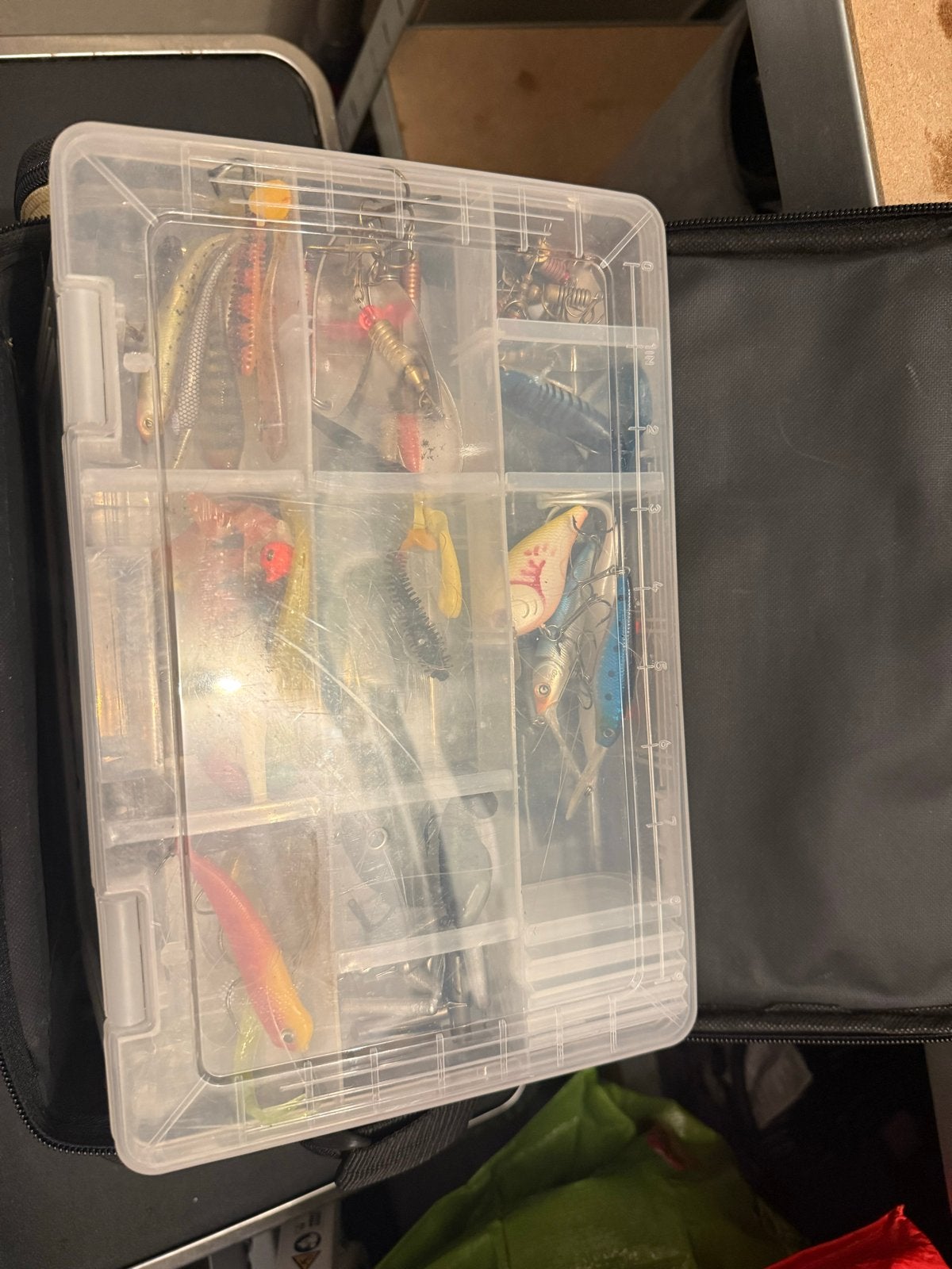 Berkley visgerei tas met kunstaas en opbergdozen, Ophalen of Verzenden, Gebruikt, Koffer of Tas