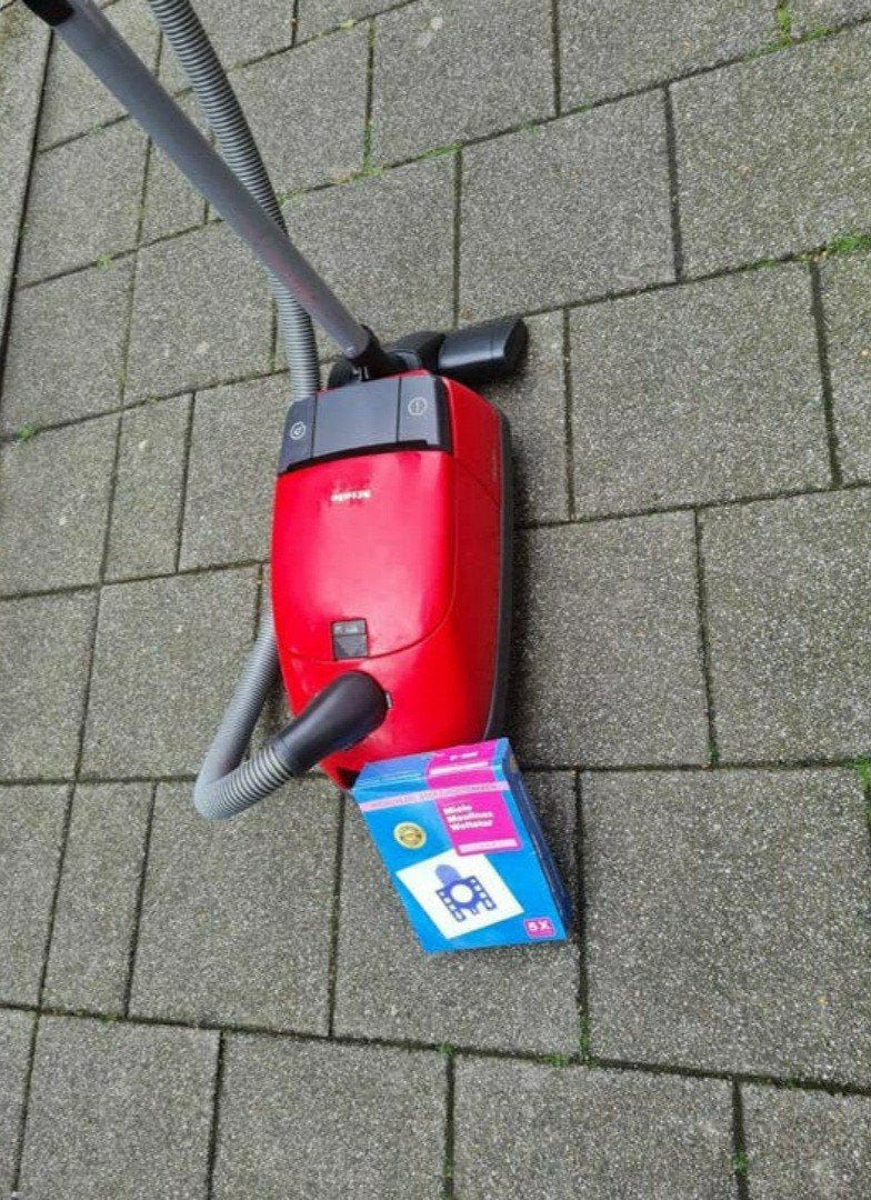 miele stofzuiger compleet zo goed als nieuw, Ophalen of Verzenden, Zo goed als nieuw