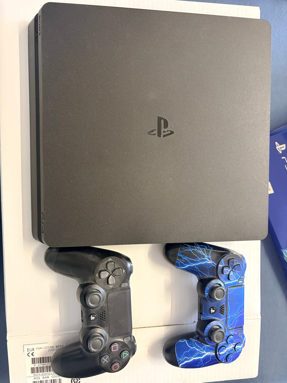Sony PlayStation 4 Slim 1TB met 2 controllers en games, Ophalen, Met games, Met 2 controllers, Zo goed als nieuw