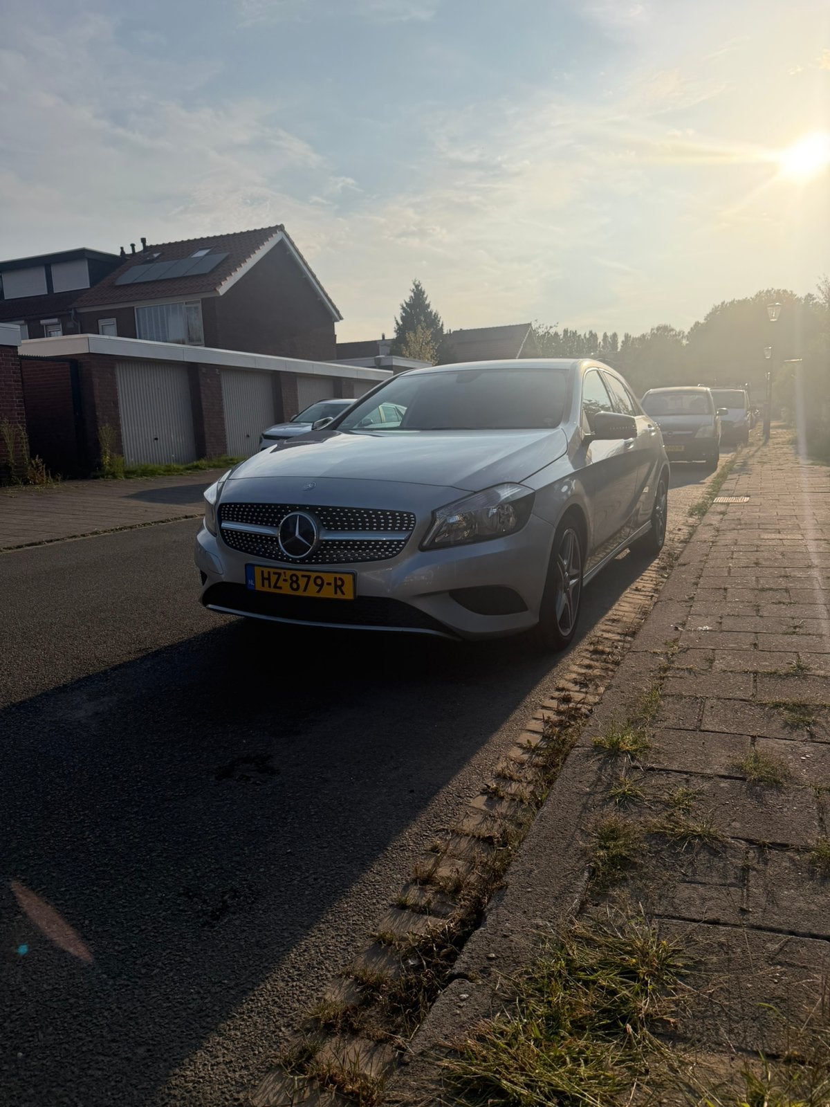 Mercedes-Benz A-Klasse A180 1.6 Blue EFF Aut7 2013 Grijs, Auto's, Mercedes-Benz, Leder en Stof, 122 pk, 1595 cc, 1200 kg