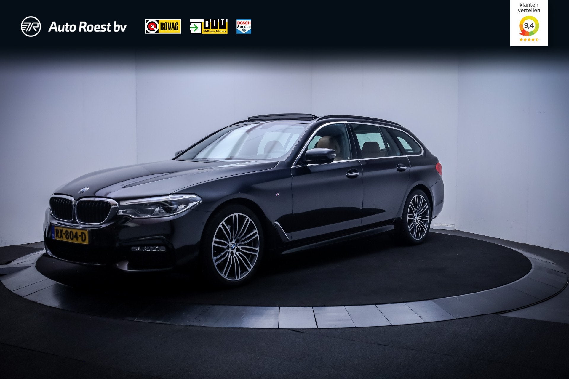 BMW 5 Serie Touring 520iA M-SPORT High Executive PANO | MEMO, Achterwielaandrijving, Gebruikt, Euro 6, 4 cilinders