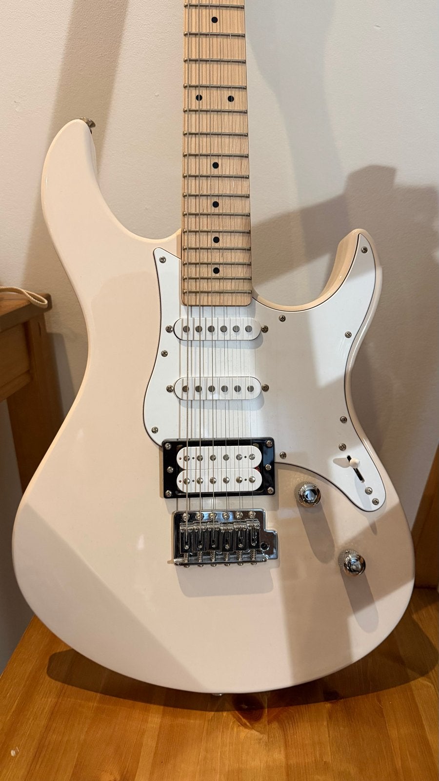 Yamaha Pacifica 112VM (Sonic Pink), Muziek en Instrumenten, Ophalen, Zo goed als nieuw, Solid body, Overige merken