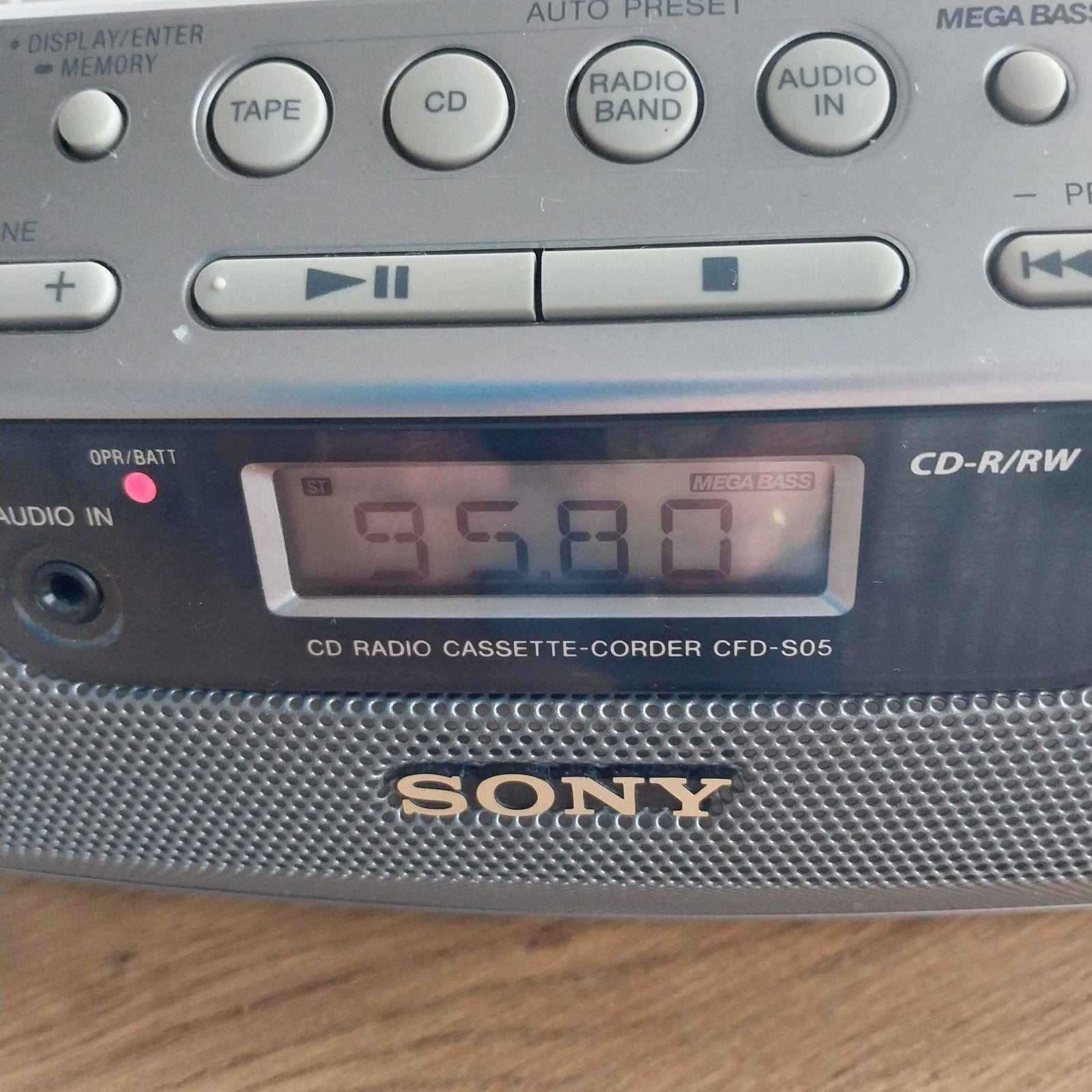 Sony CFD-S05 CD Radio Cassette-Corder met Mega Bass, Ophalen of Verzenden, Gebruikt, Radio, Met cd-speler