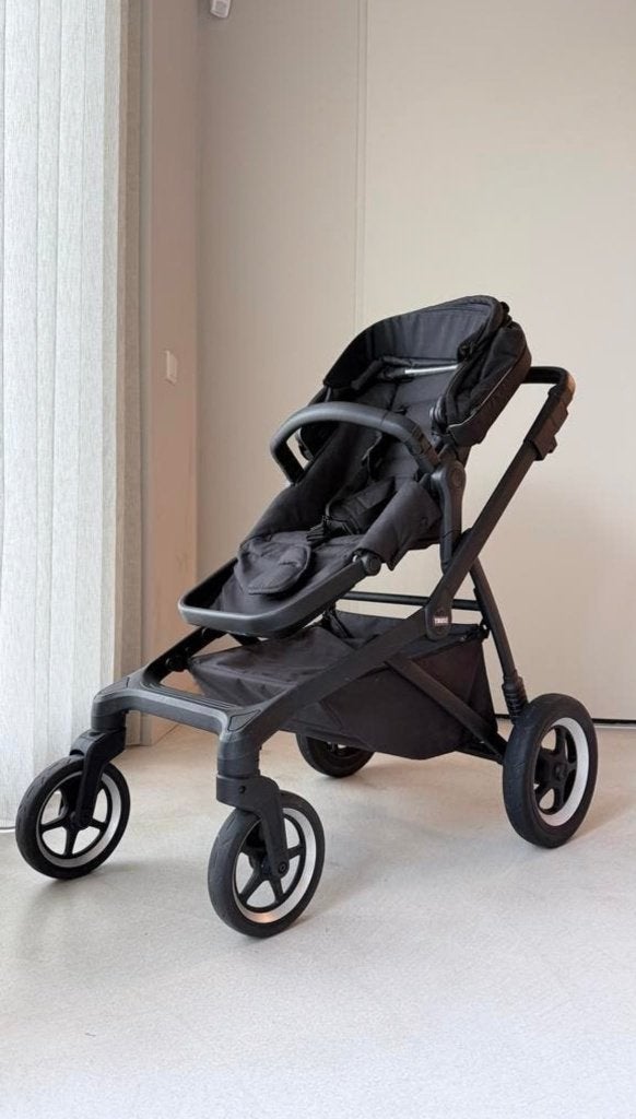 Thule Sleek kinderwagen met wieg - Zwart, compleet, Duowagen, Zo goed als nieuw, Combiwagen, Ophalen
