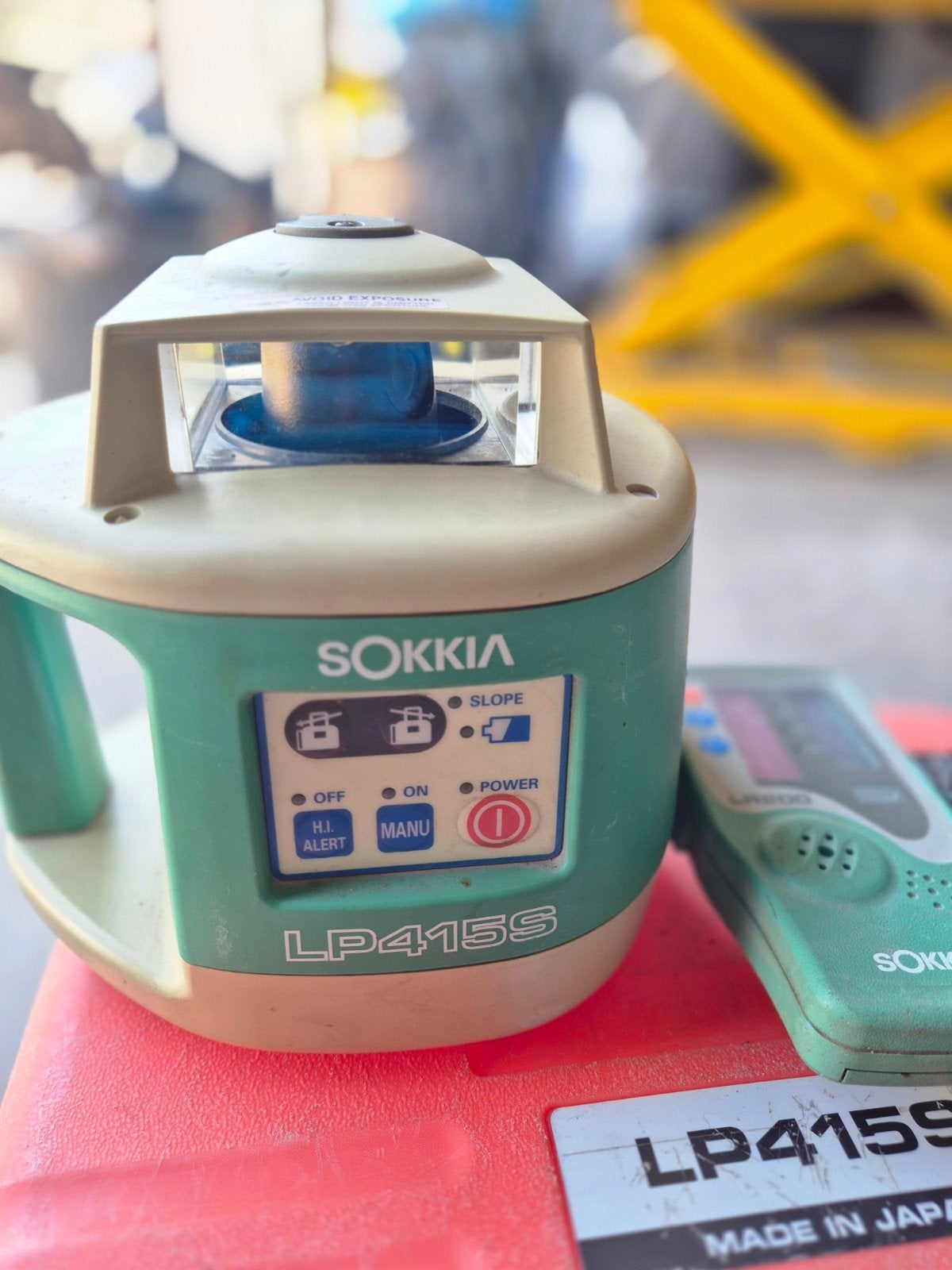 Sokkia LP415S Bouwlaser Oplaadbaar met Statief en Baak, Ophalen of Verzenden, Gebruikt, Afstand