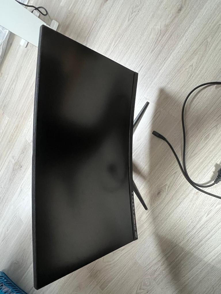 Msi Game monitor curved 27 inch, Gaming, Gebruikt, IPS, 101 t/m 150 Hz