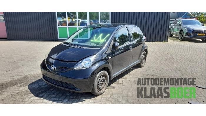 Scherm links-voor van een Toyota Aygo, Auto-onderdelen, Gebruikt, -, -, Ophalen of Verzenden