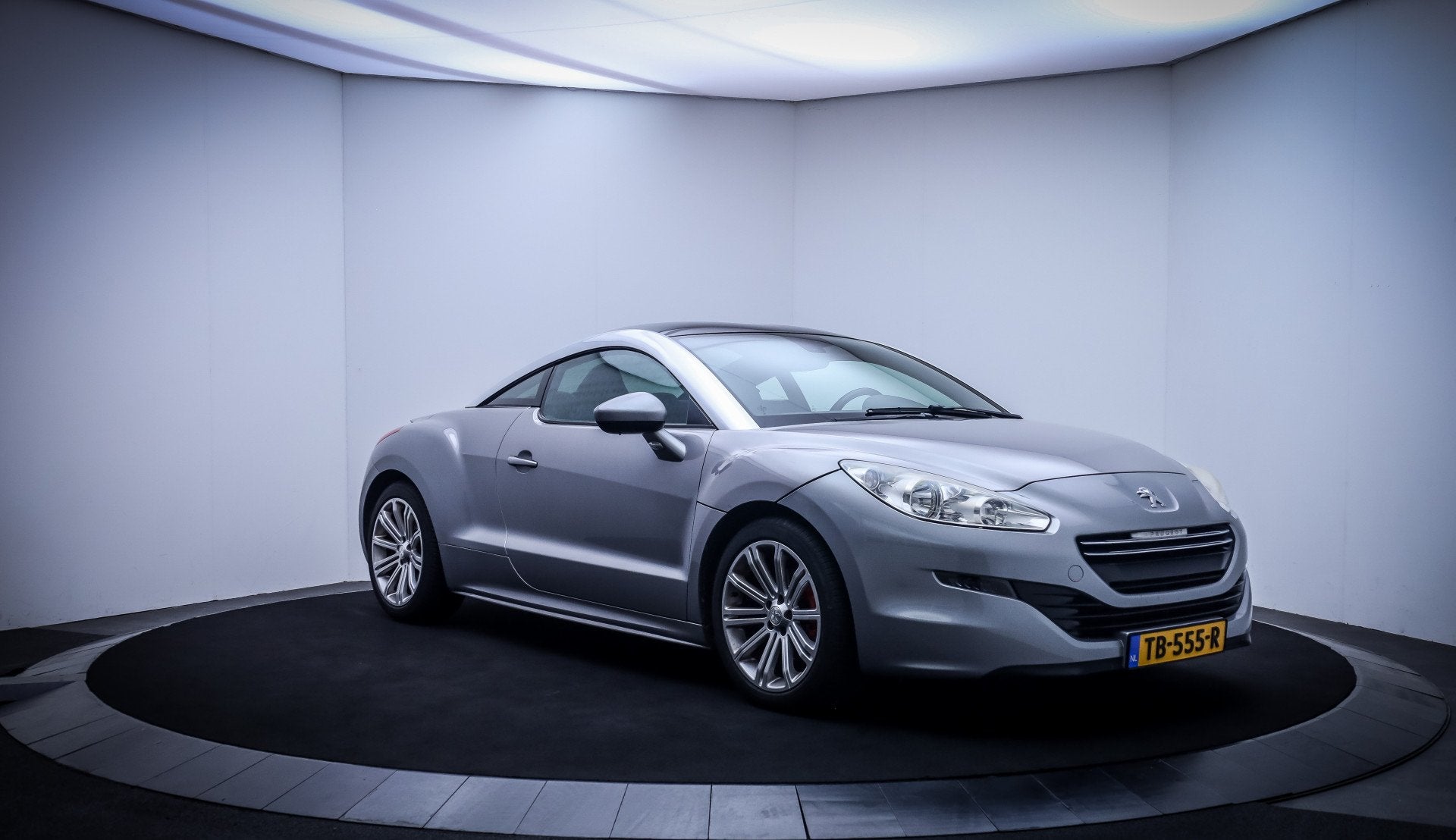 Peugeot RCZ 1.6T Premiere MEMORY | STOELVERW | NAVI | LEDER, Auto's, Euro 5, Gebruikt, Zwart, 4 stoelen